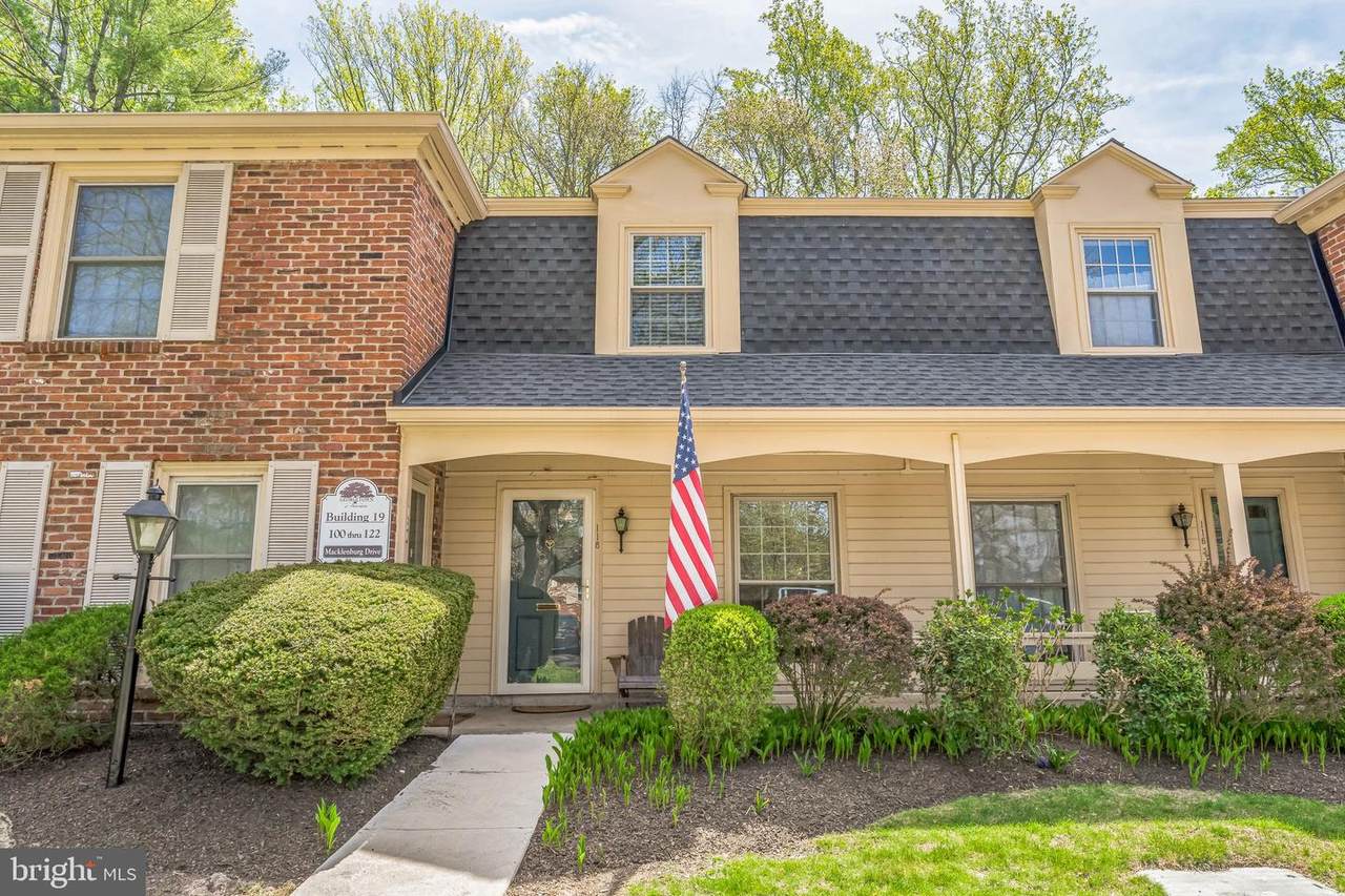 118 Macklenburg Drive - Photo 1