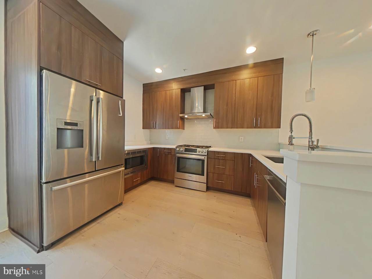702-12 Front Street - Photo 1