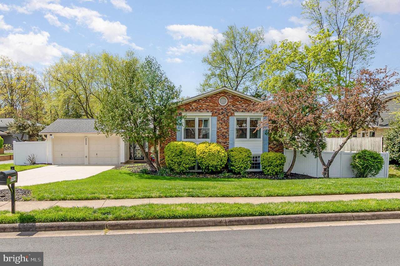 8909 Applecross Lane - Photo 1