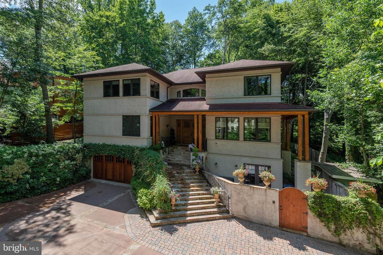 7400 Nevis Road - Photo 1