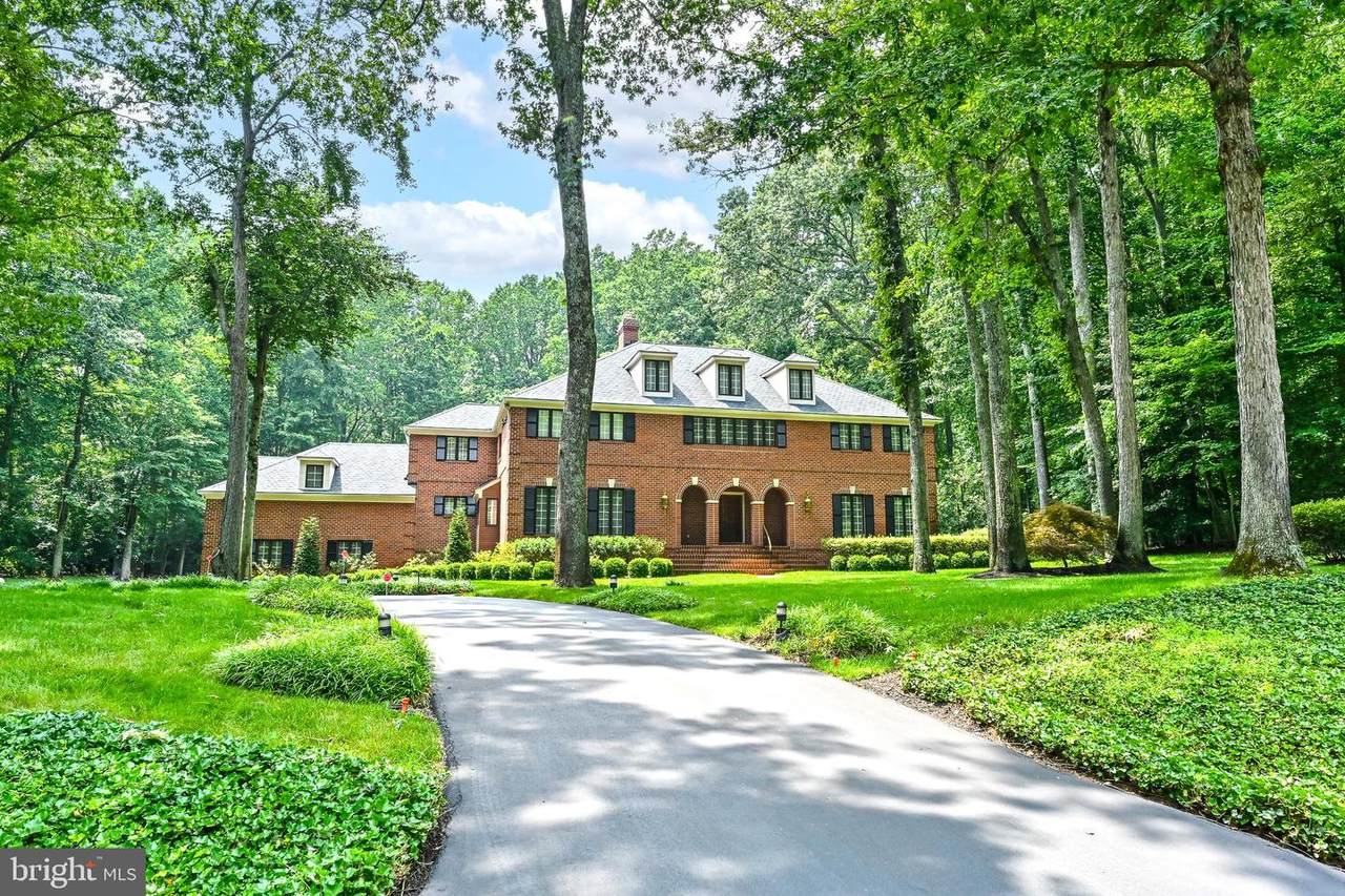 2030 Huntwood Drive - Photo 1