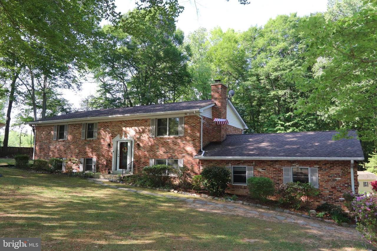 3901 Stoneybrook Road - Photo 1