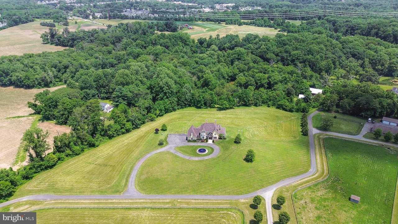 2780 Harford Road - Photo 1