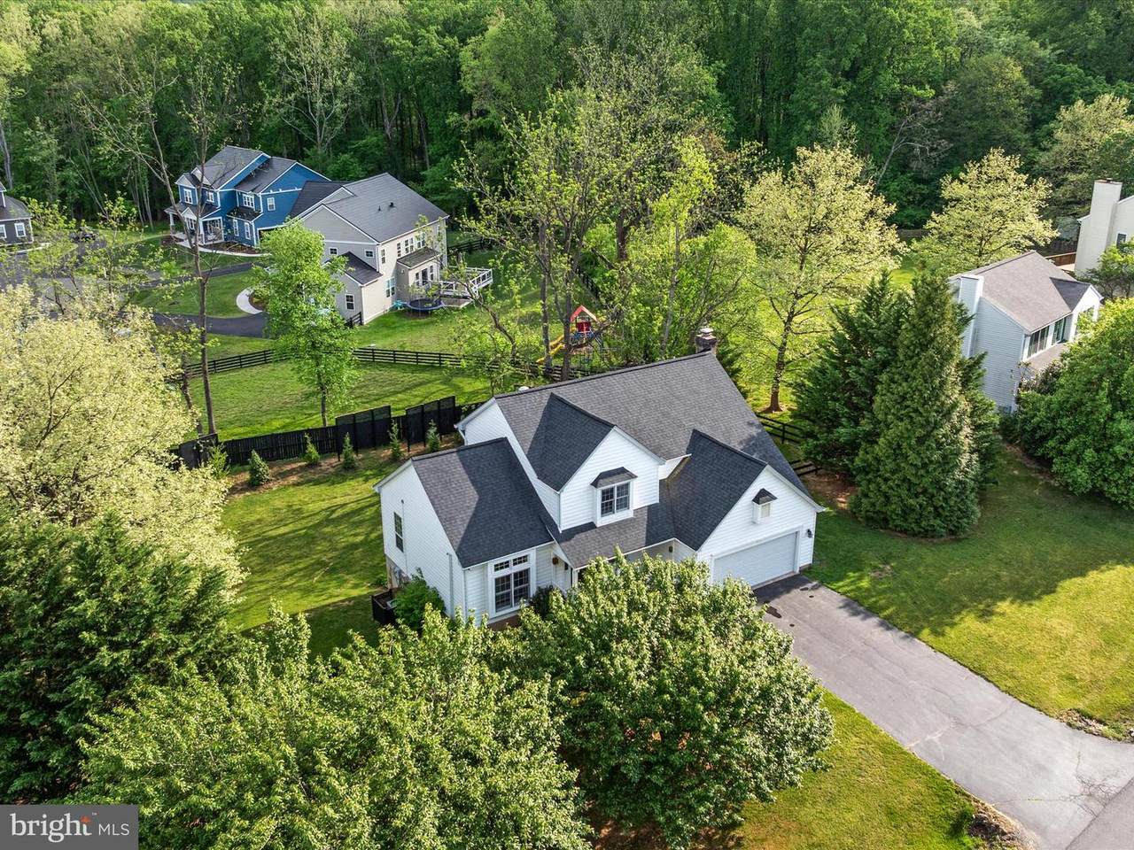 35513 Sourwood Place - Photo 1