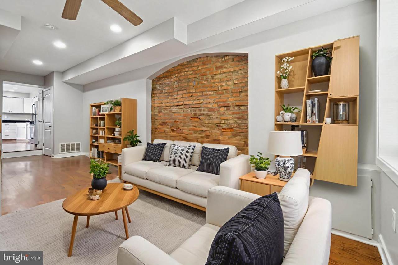 303 Washington Street - Photo 1