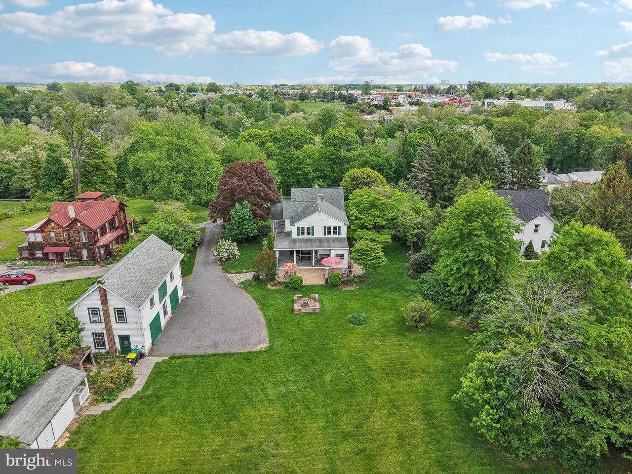 607 Greenbank Road - Photo 1