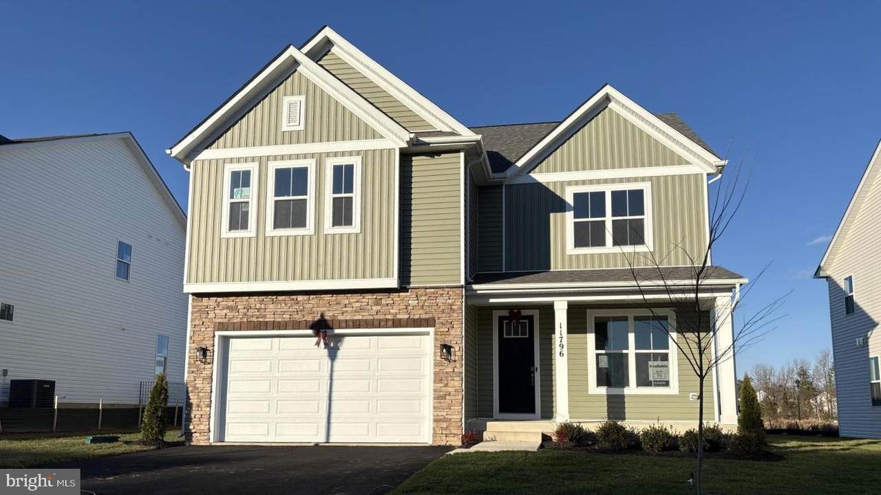 11796 Wales Drive - Photo 1