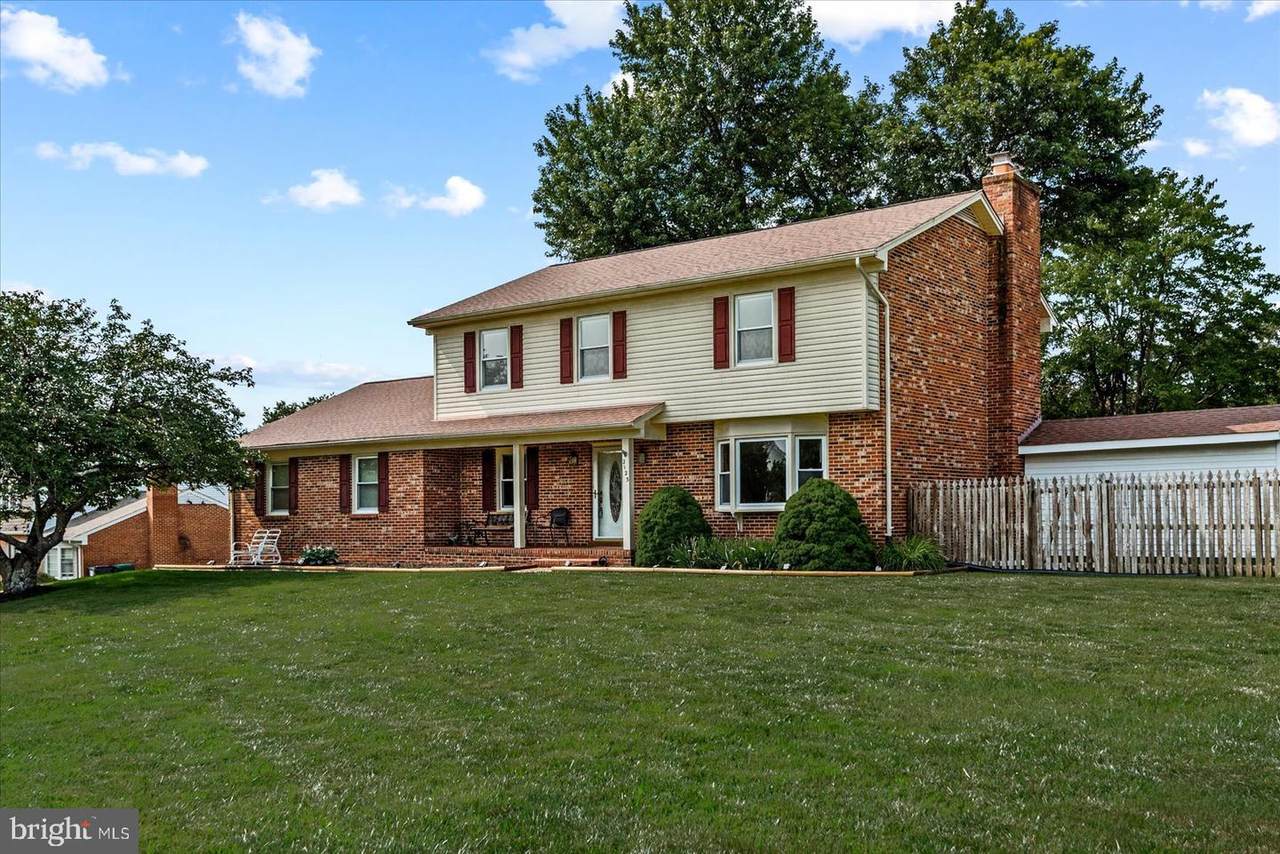 2123 Matthew Lane - Photo 1