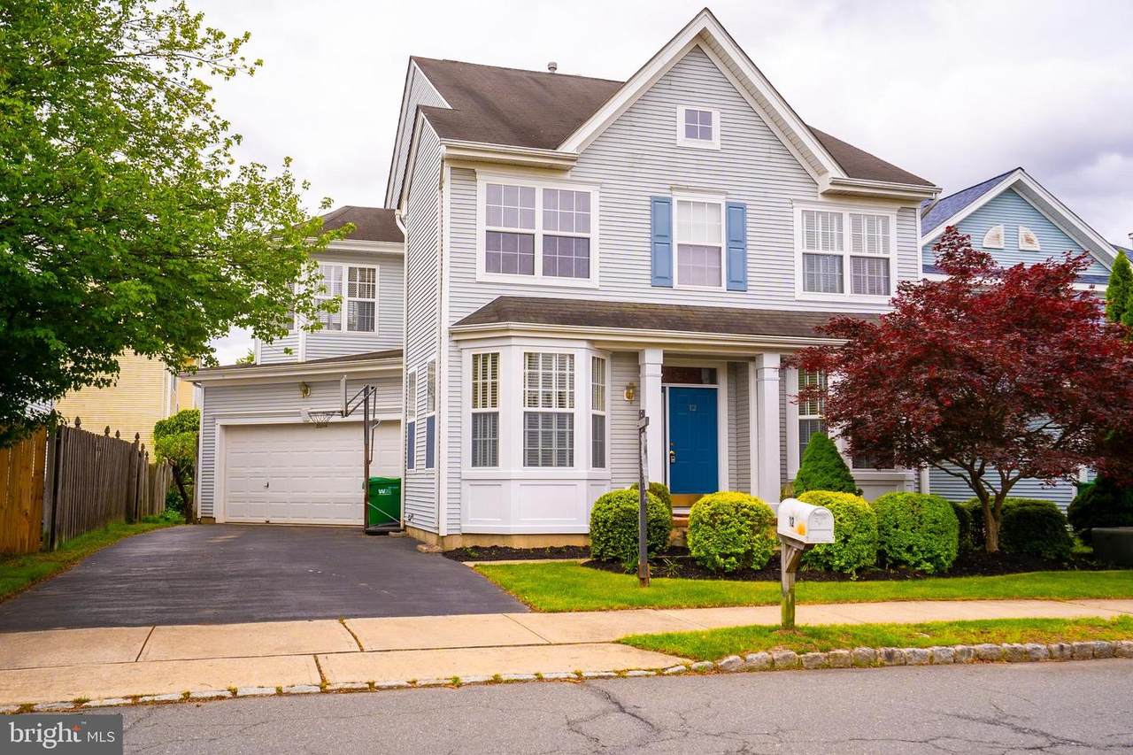 12 Elsie Drive - Photo 1