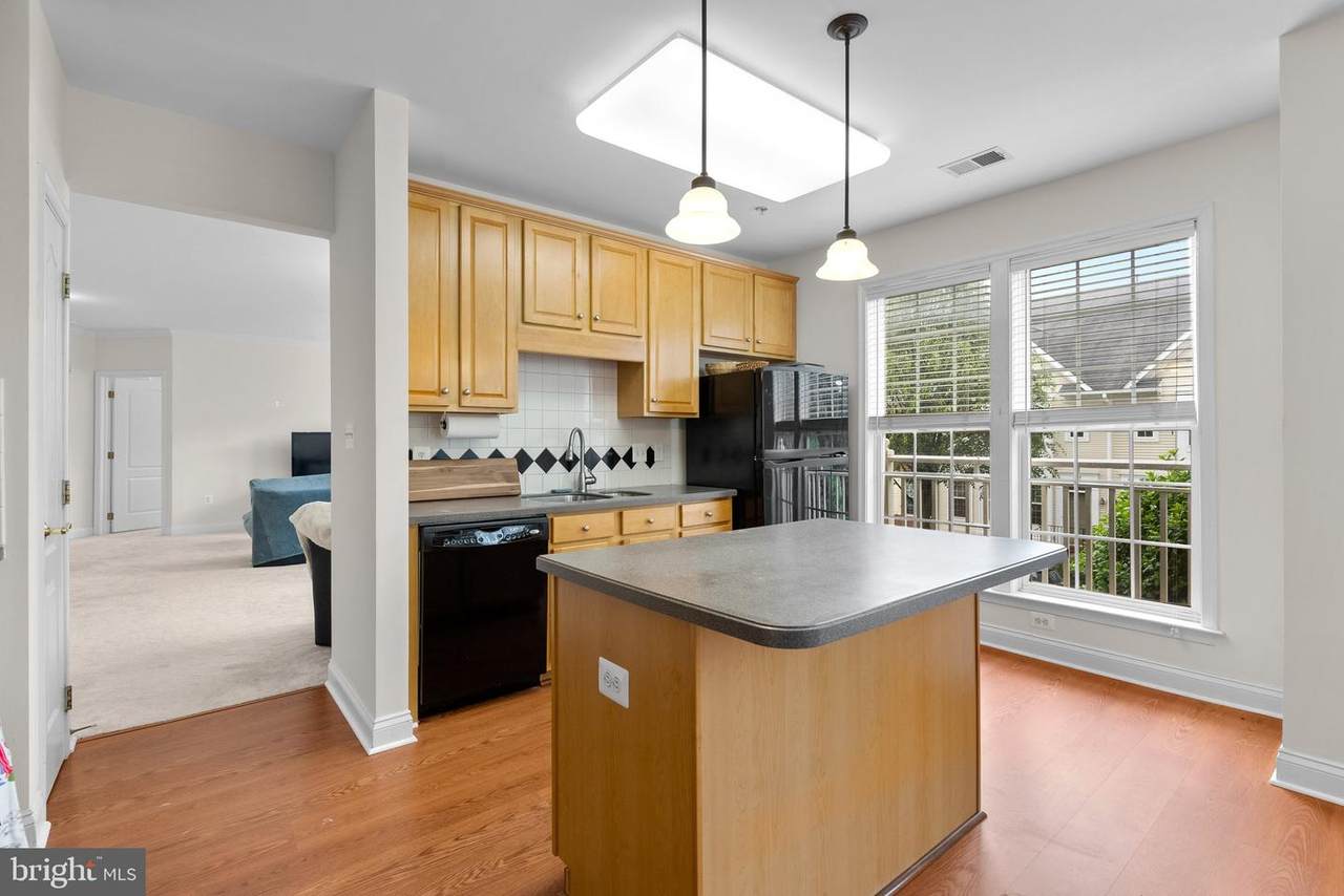 803 Reserve Champion Drive - Photo 1