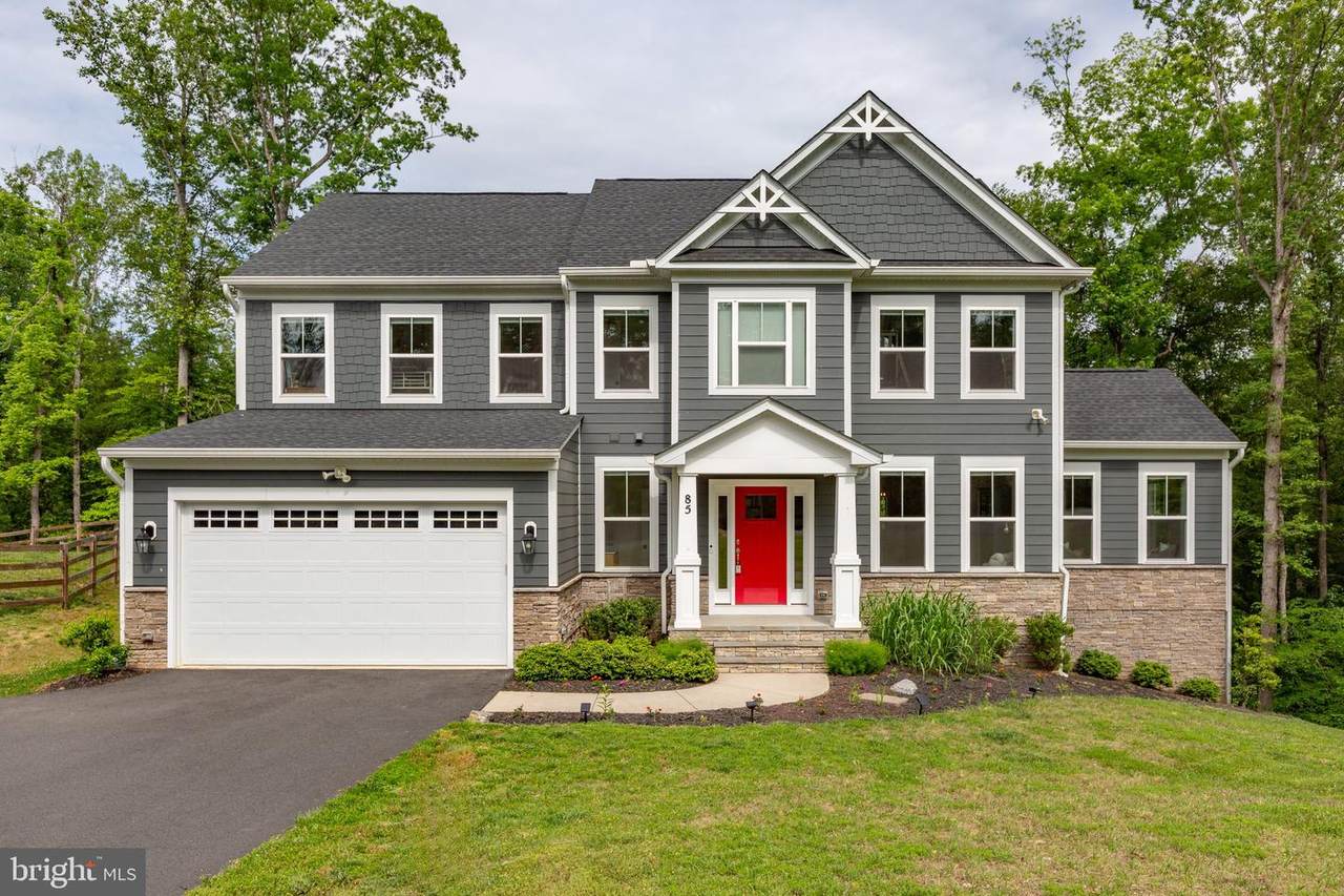 85 Hopewell Drive - Photo 1