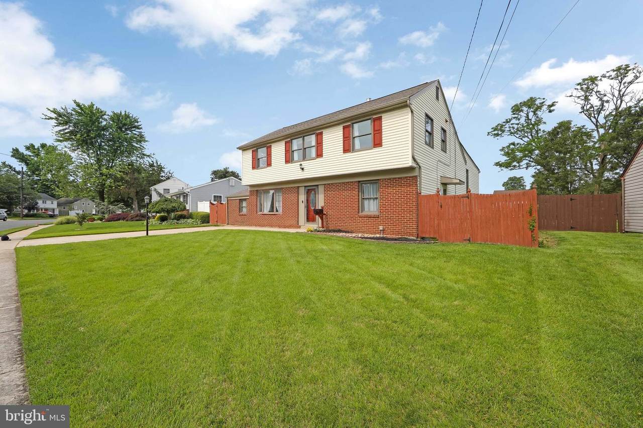 13 Briarcliff Road - Photo 1