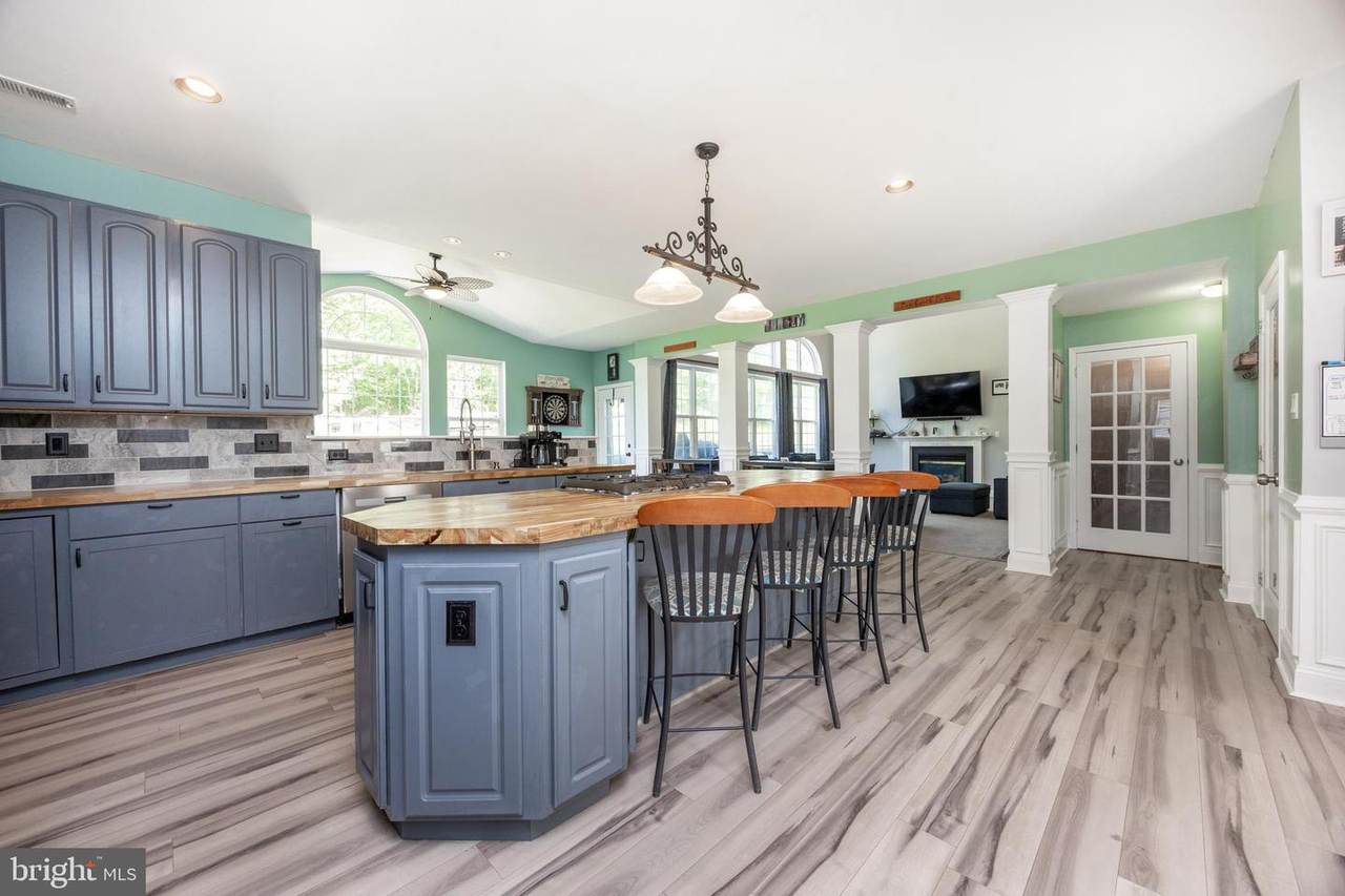 2200 Summerdale Lane - Photo 1