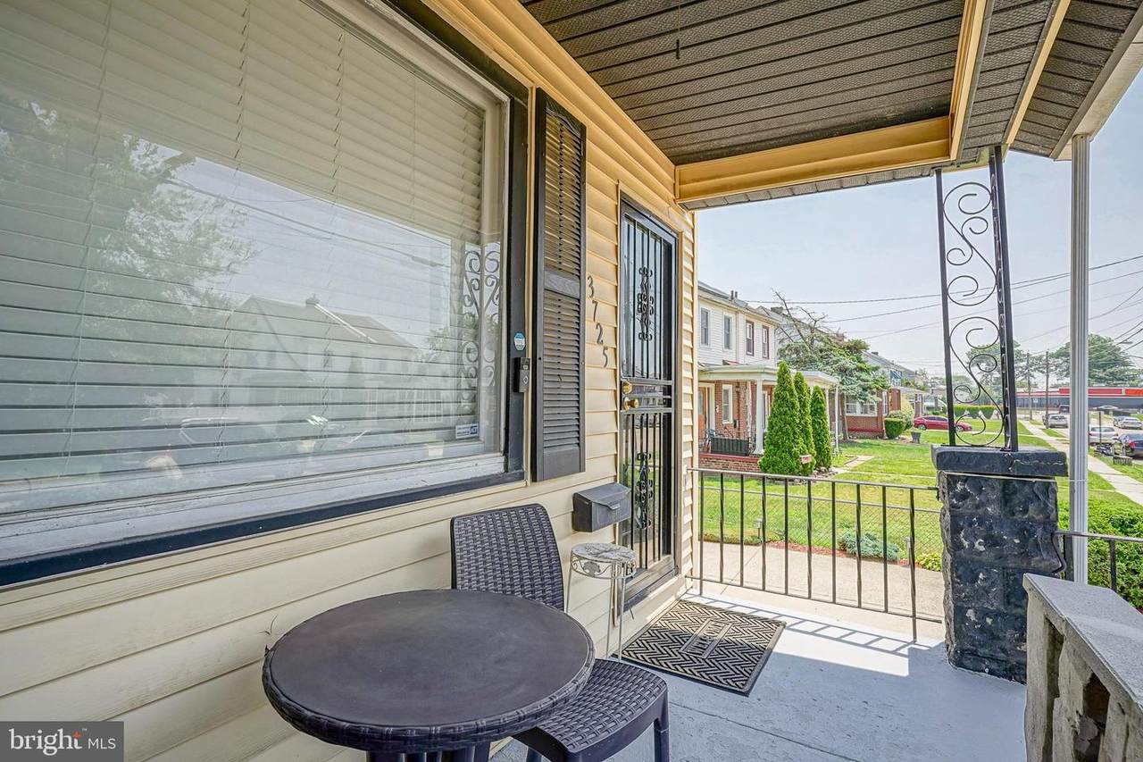 3725 King Avenue - Photo 1