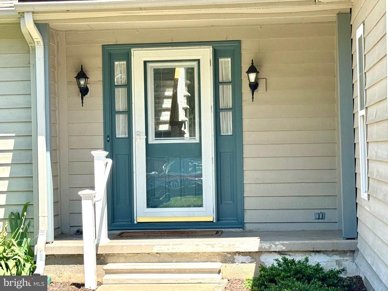 19 Crossgate Drive - Photo 1