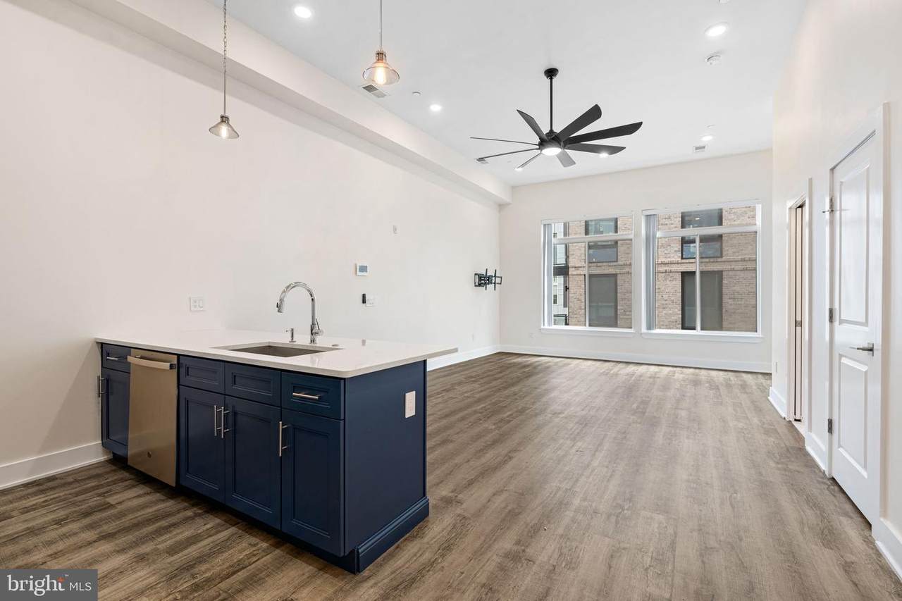 1115 American Street - Photo 1