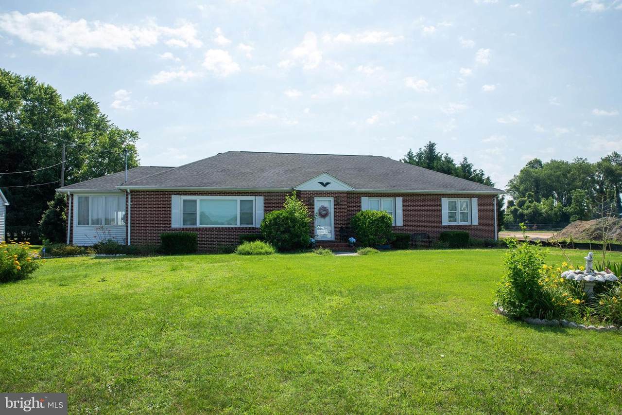 719 Dupont Boulevard - Photo 1