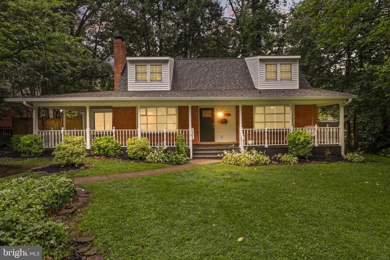 5304 Kings Park Drive - Photo 1