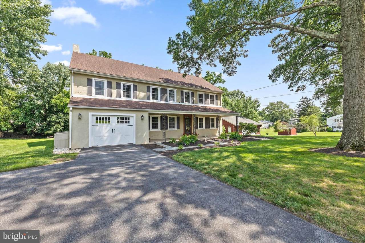 1338 Lynn Drive - Photo 1