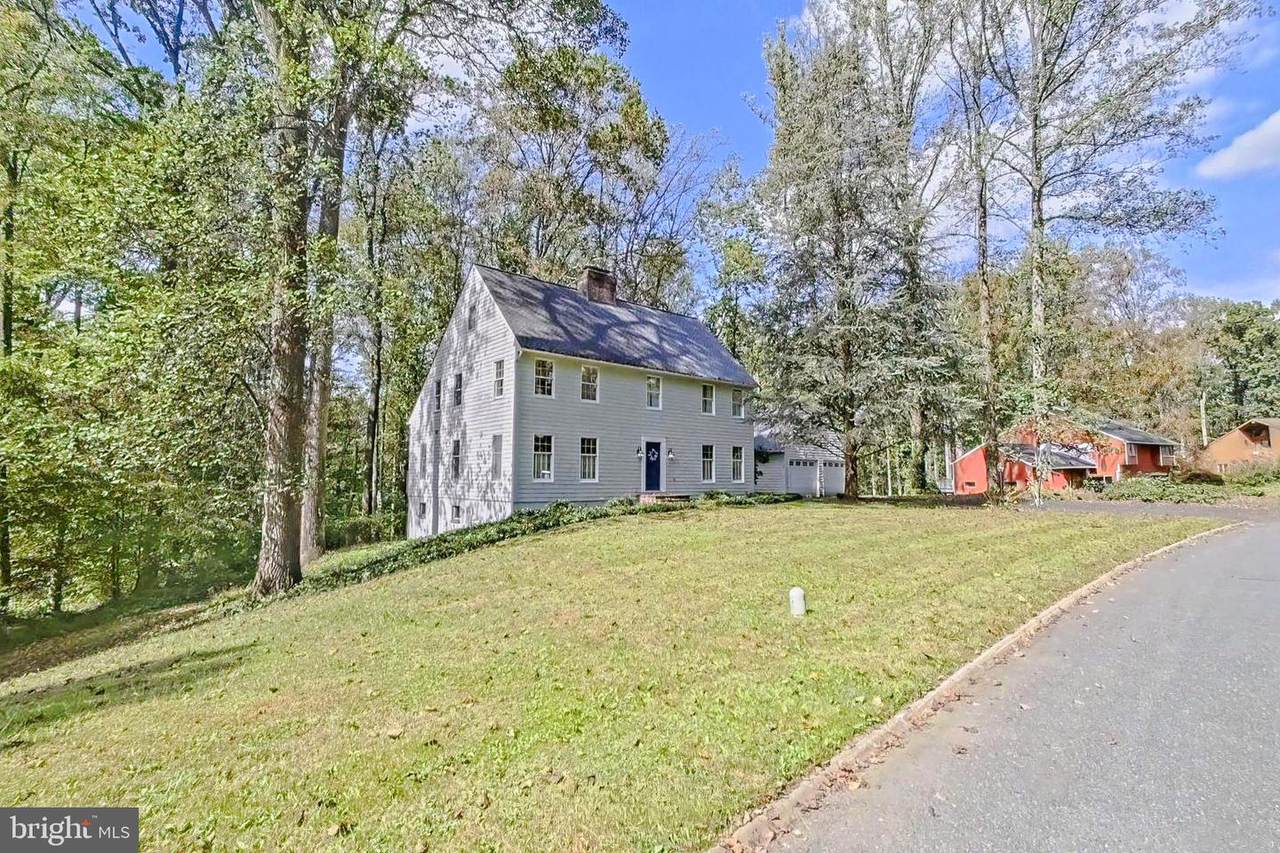 210 Goucher Way - Photo 1