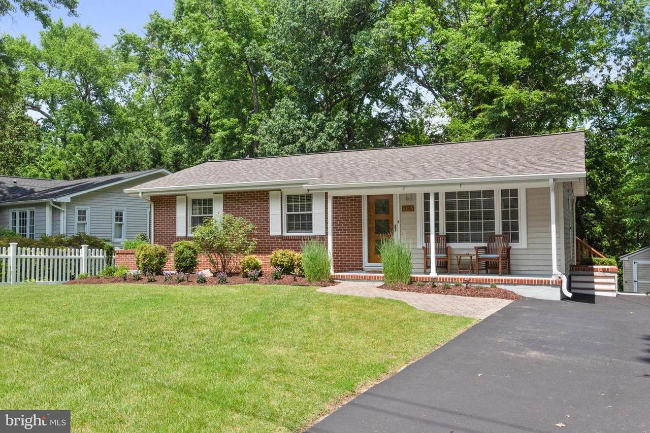 503 Beach Drive - Photo 1
