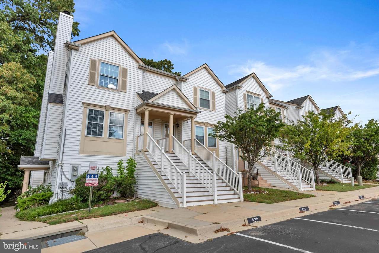 1440 Nutwood Court - Photo 1