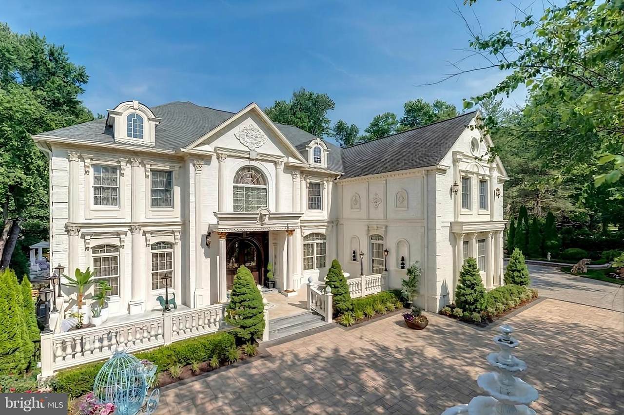 423 Seneca Road - Photo 1