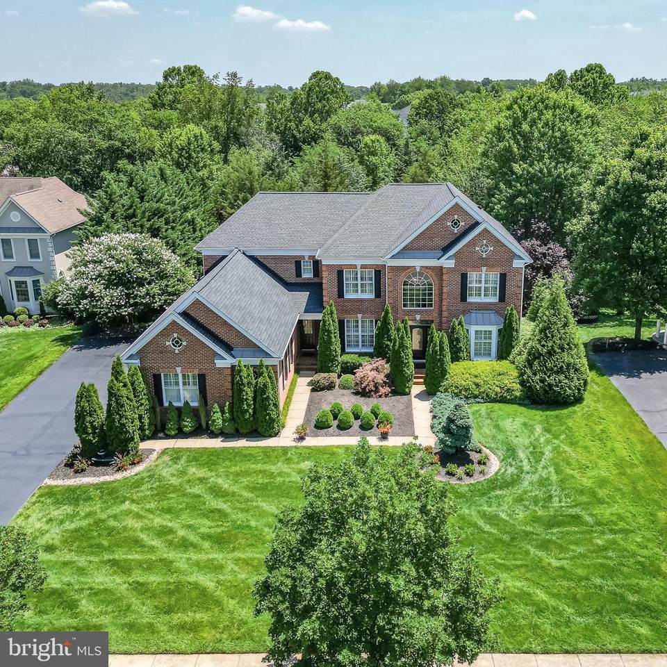 5359 Walkerton Court - Photo 1