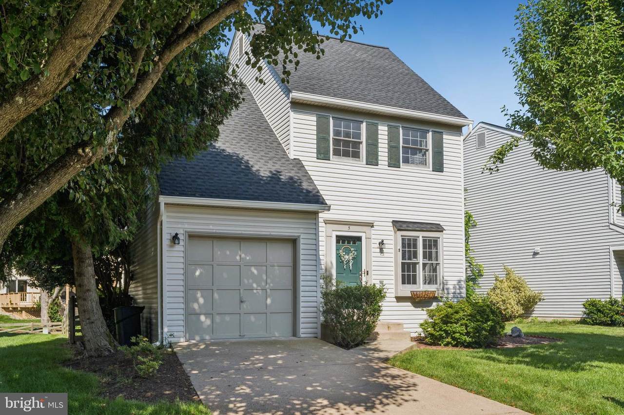 5 Mccarty Court - Photo 1