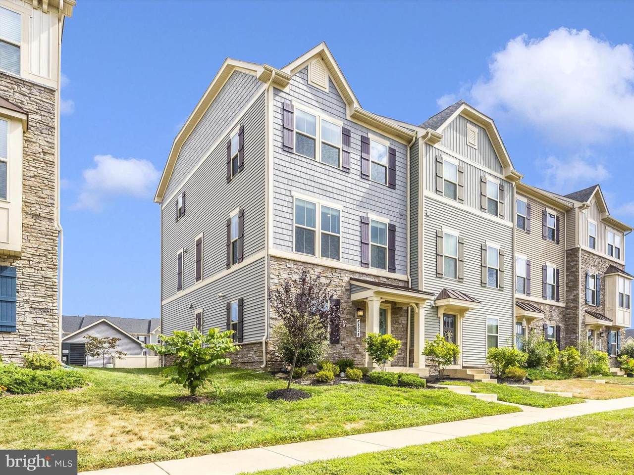5824 Pecking Stone Street - Photo 1