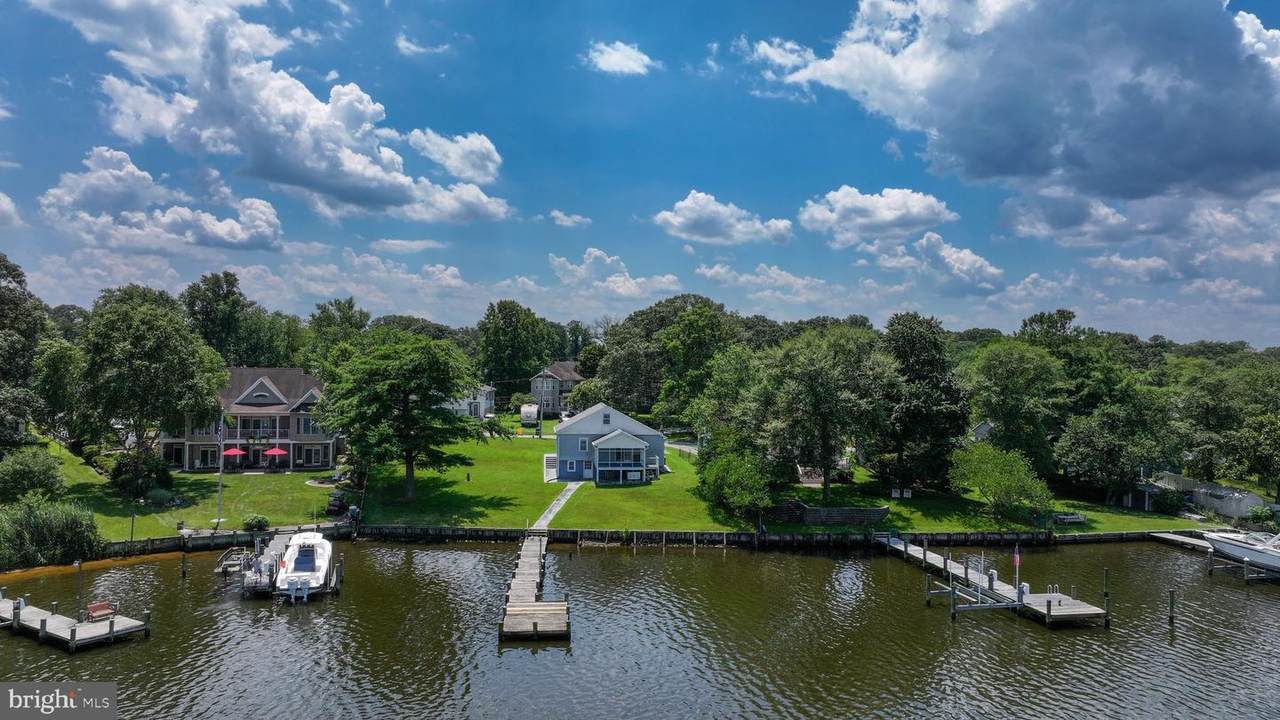 1604 Annapolis Drive - Photo 1