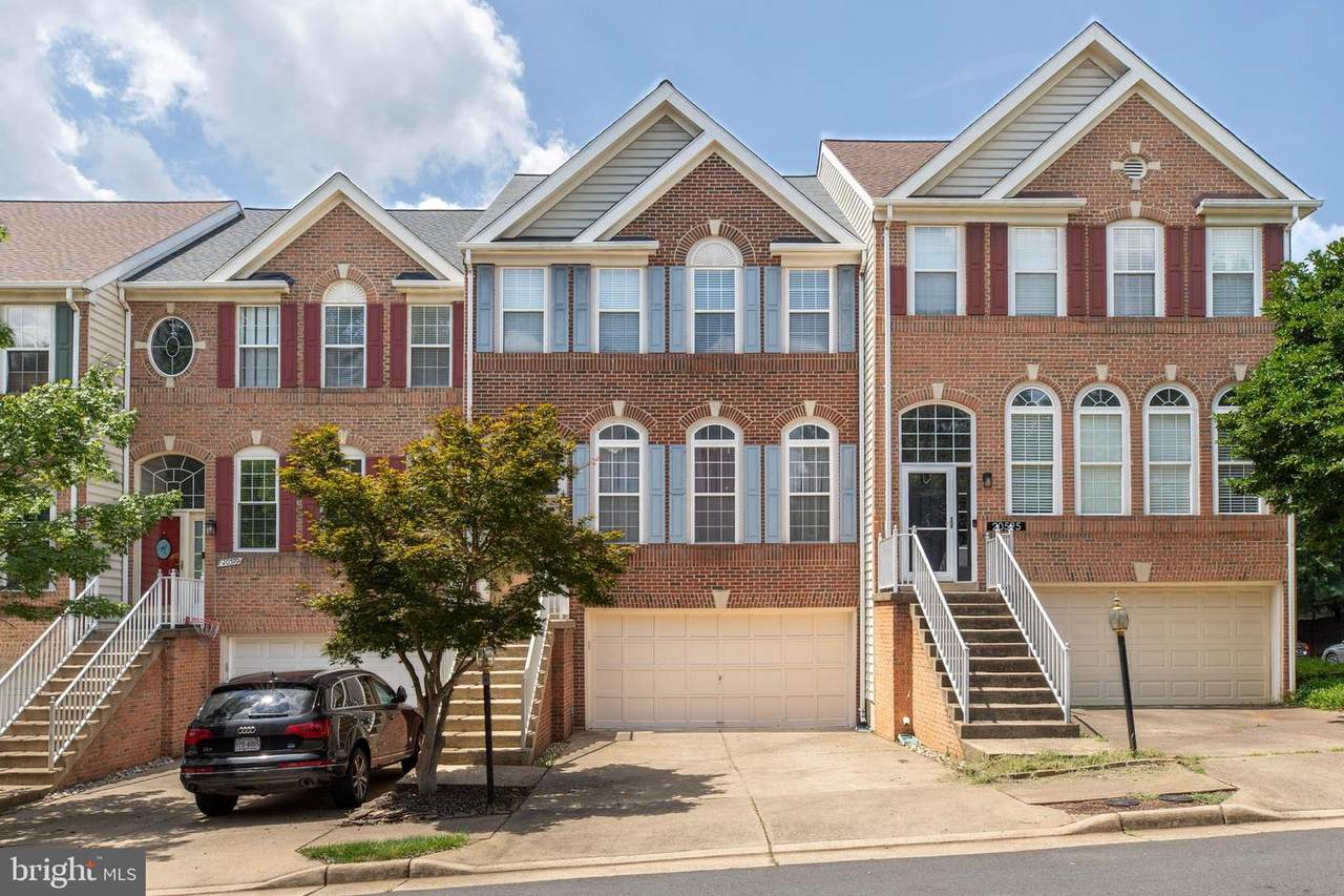20597 Glenmere Square - Photo 1