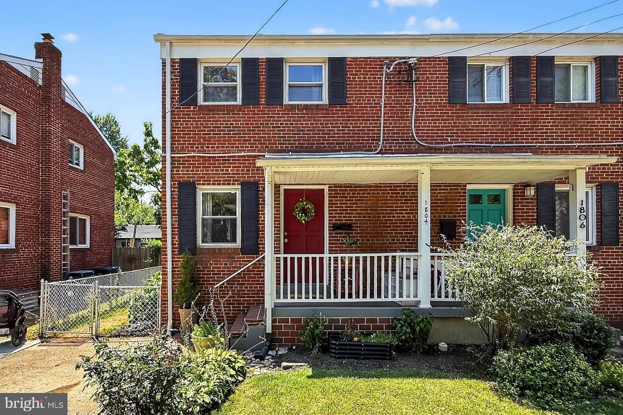 1804 Cliff Street - Photo 1