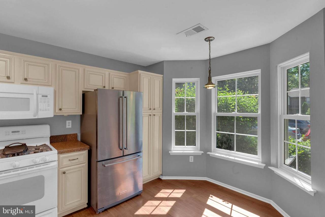 1111 Hickory Court - Photo 1