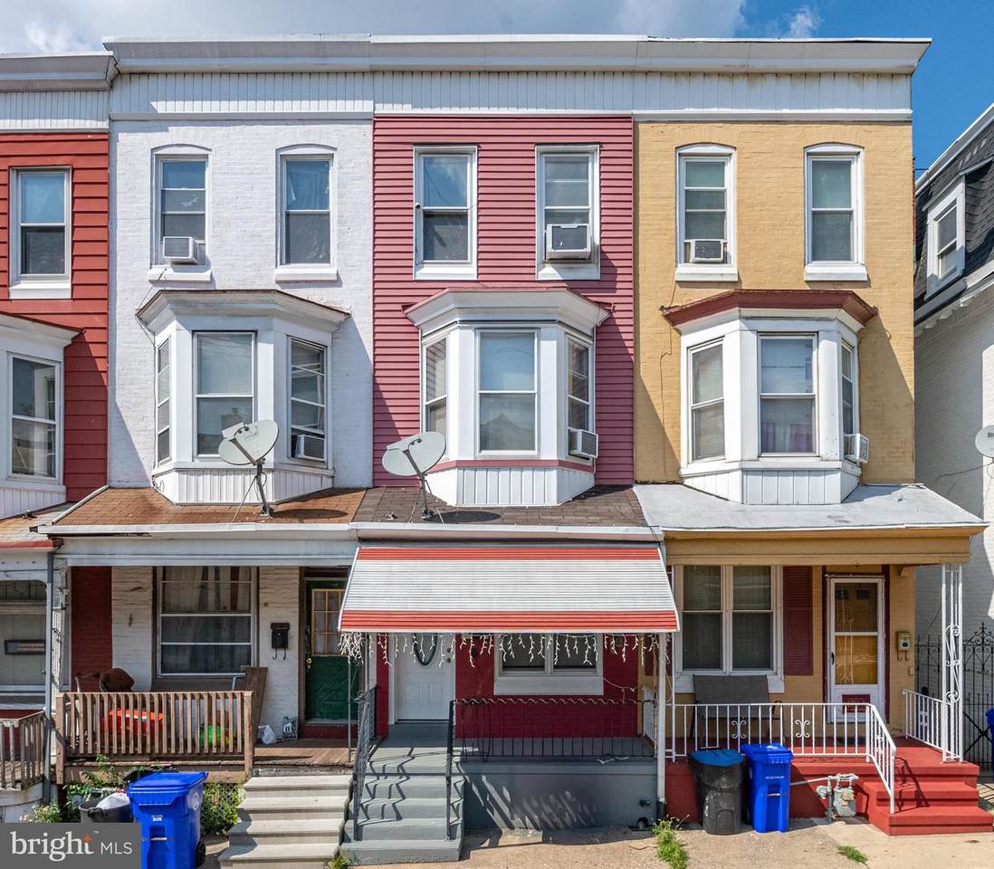 1711 Perkiomen Avenue - Photo 1