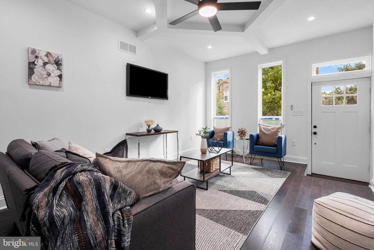1143 Myrtle Avenue - Photo 1