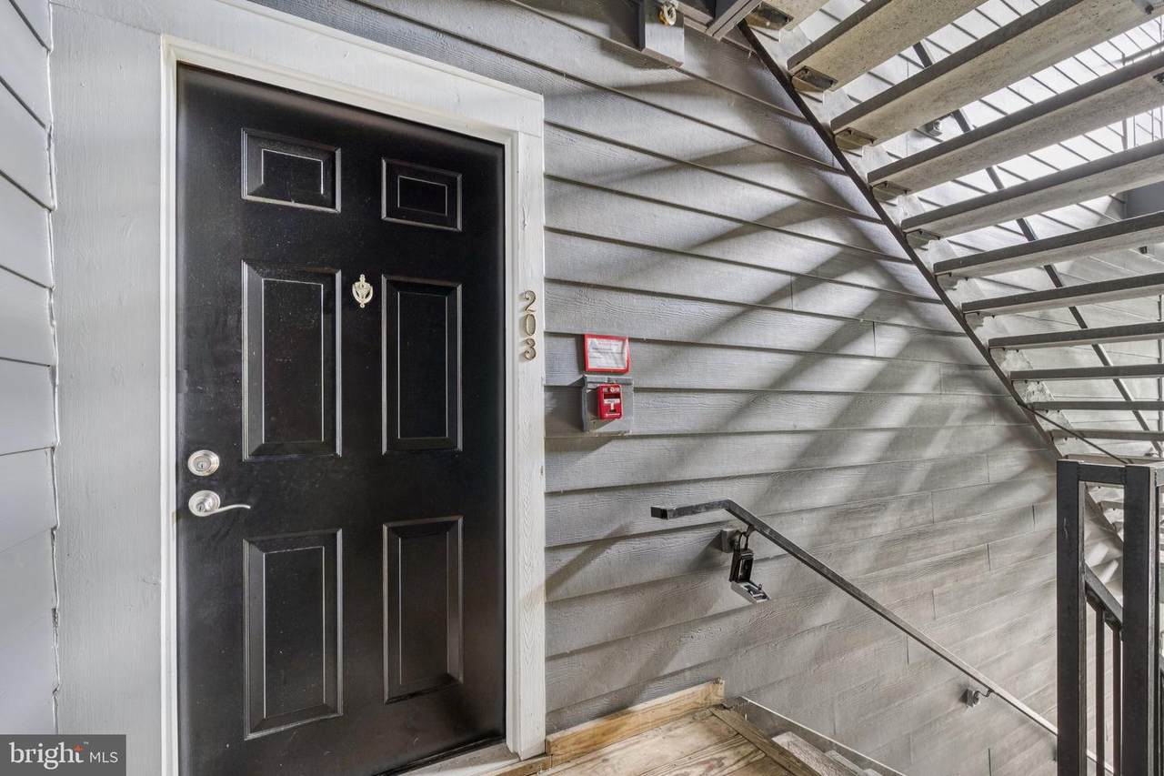 20311 Beechwood Terrace - Photo 1