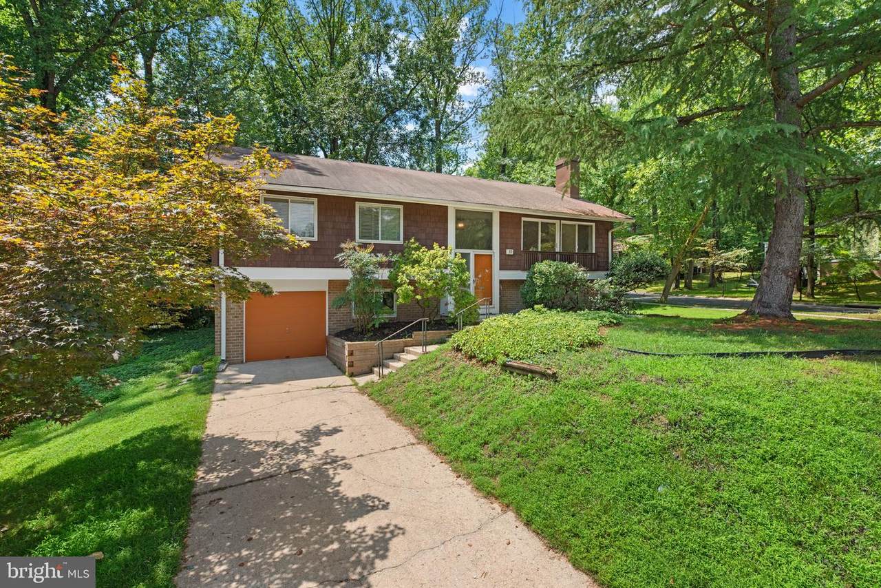 13 Farsta Court - Photo 1