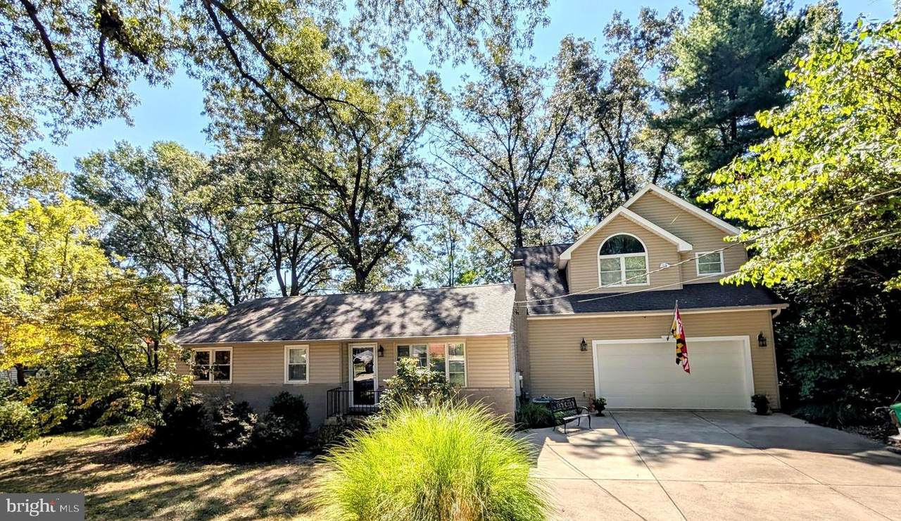 4401 Franklin Terrace - Photo 1