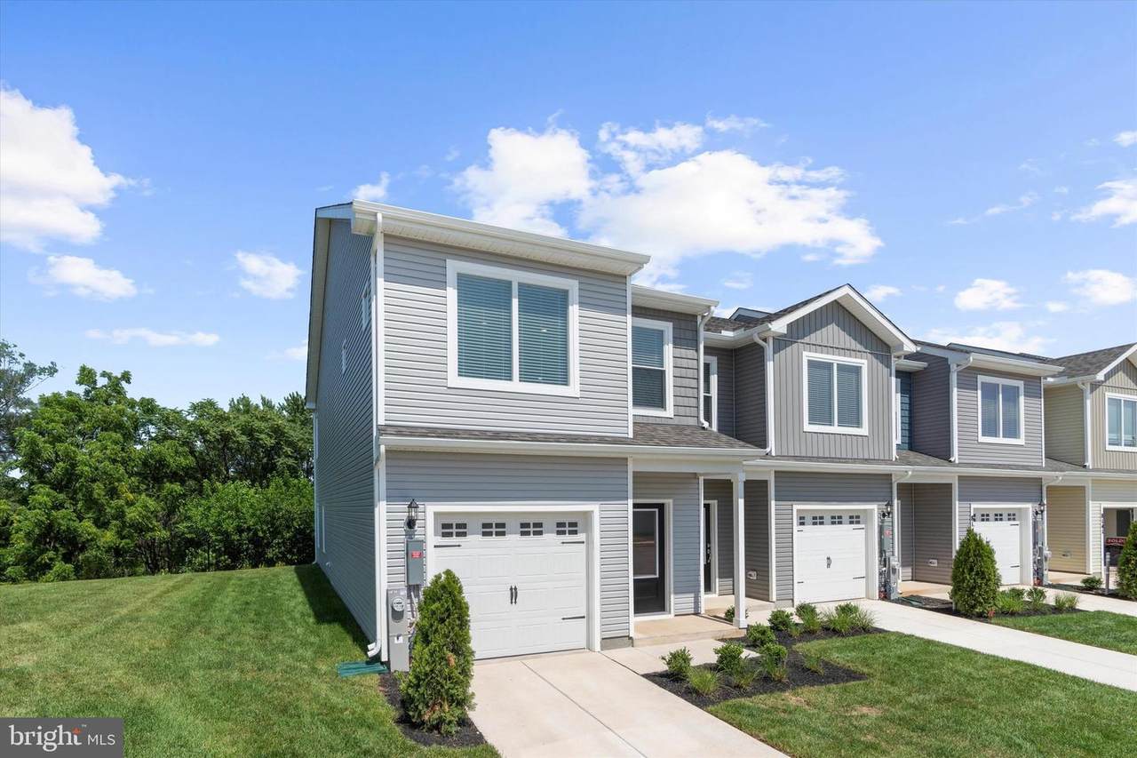 8120 Bartholomew Court - Photo 1
