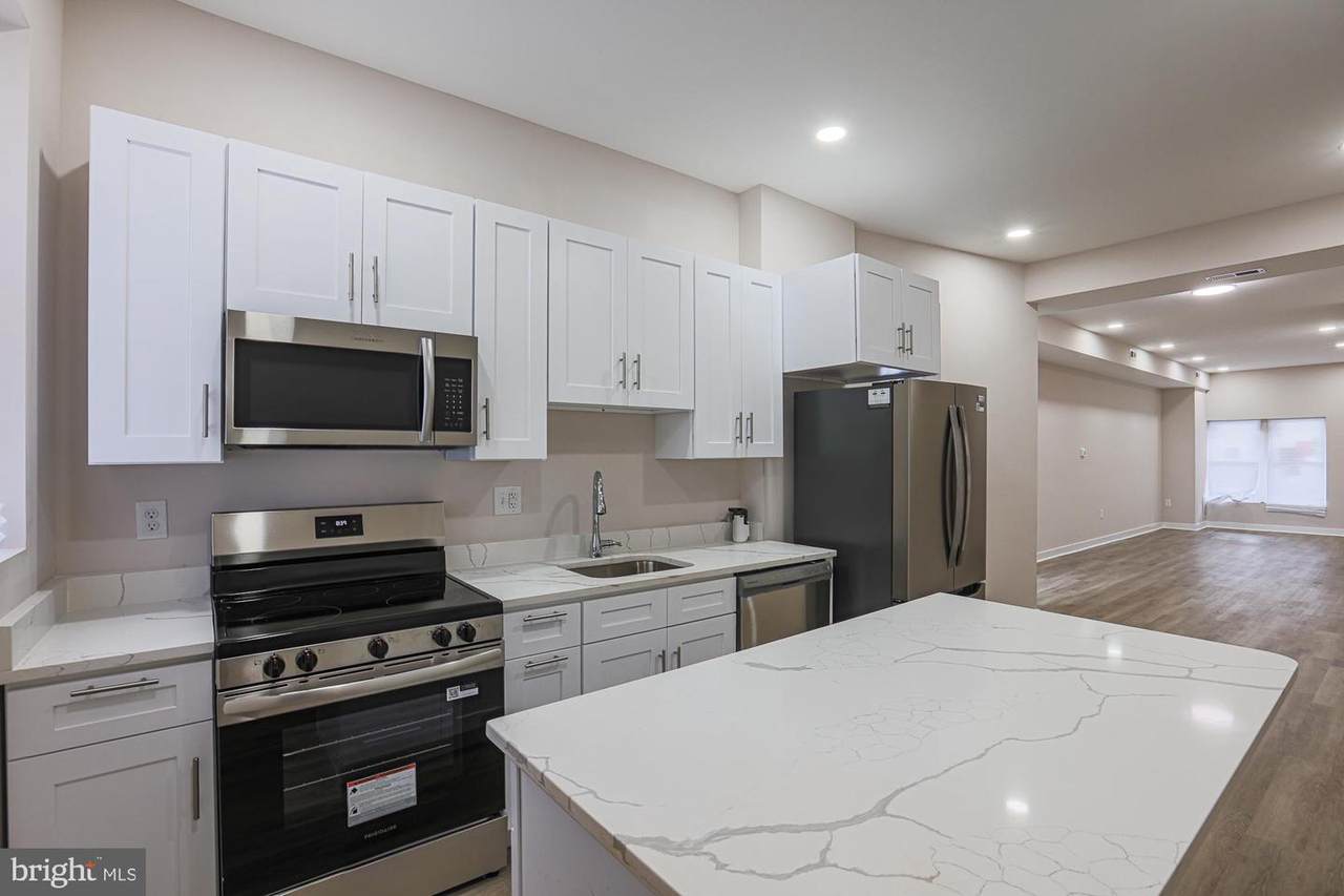 1731 Bentalou Street - Photo 1