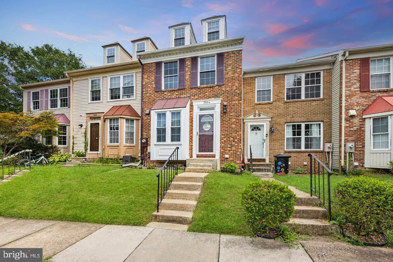 7004 Ducketts Lane - Photo 1