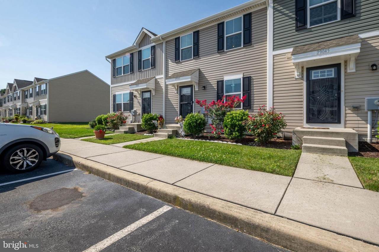 29043 Saint Thomas Boulevard - Photo 1