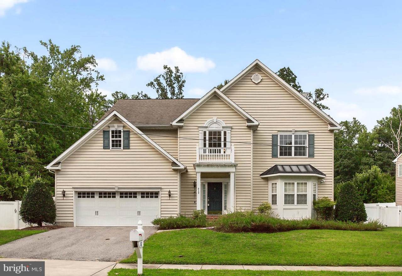 812 Birch Run Terrace - Photo 1