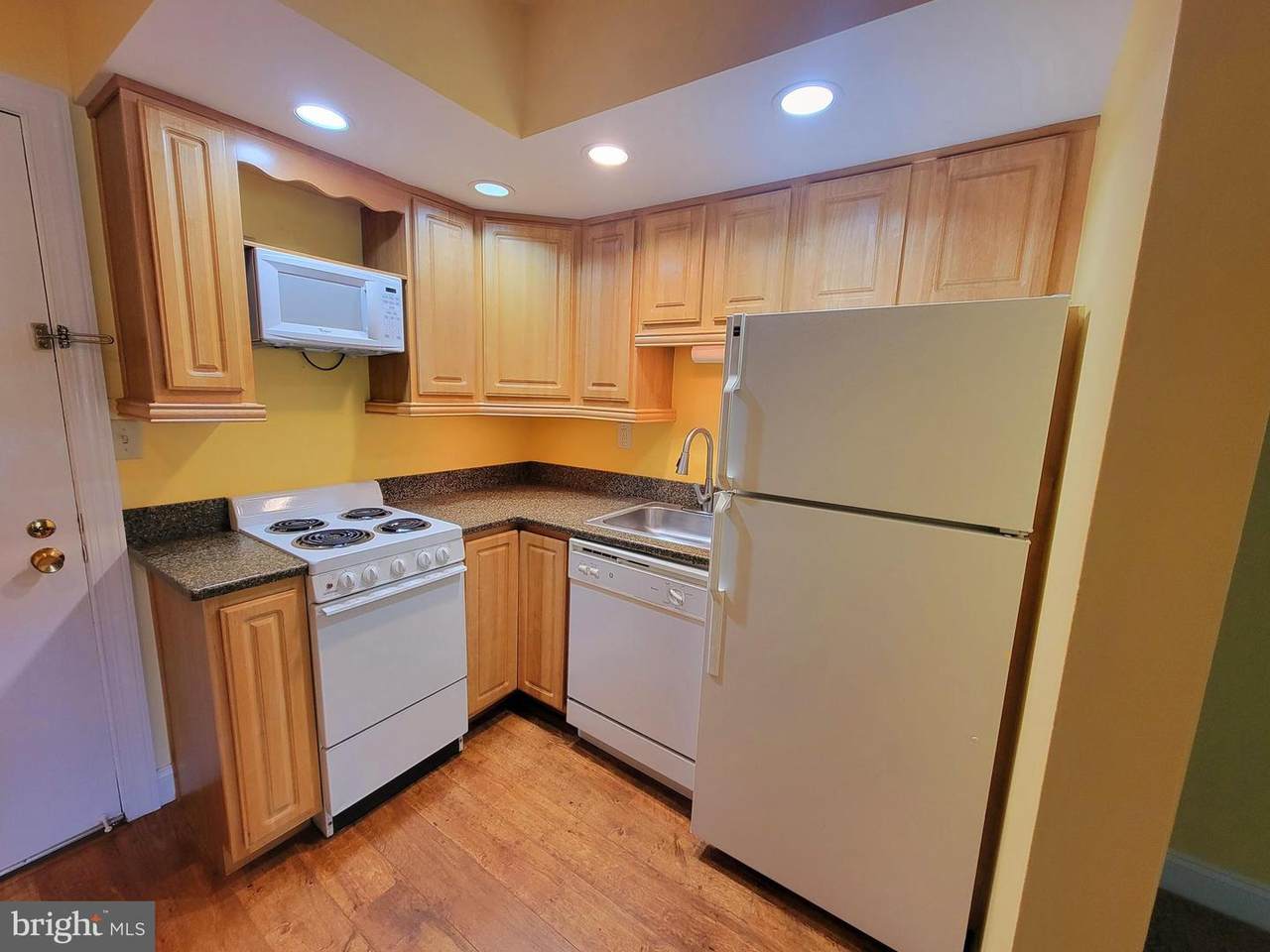 7 Rockford Rd - Photo 1