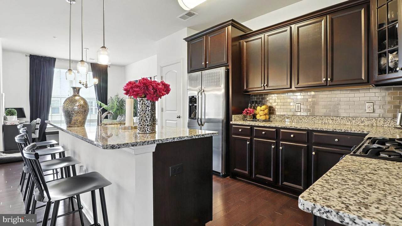 9405 Geaton Park Place - Photo 1