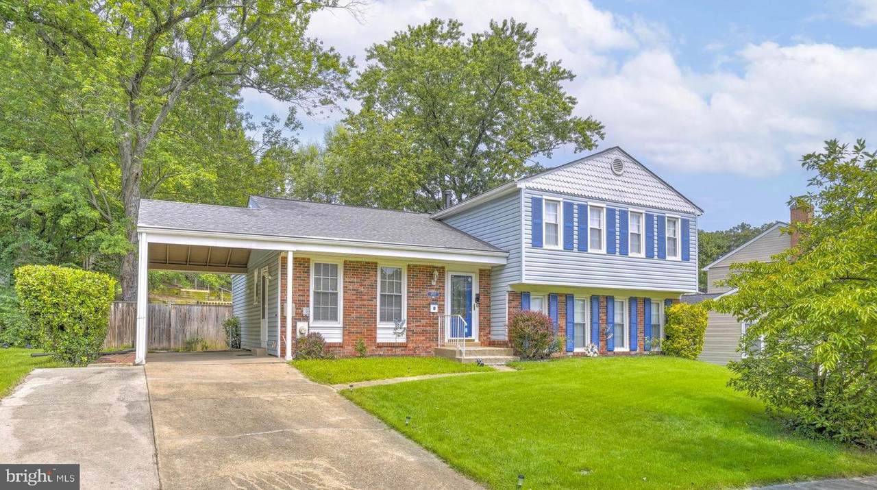 2702 Muskogee St - Photo 1