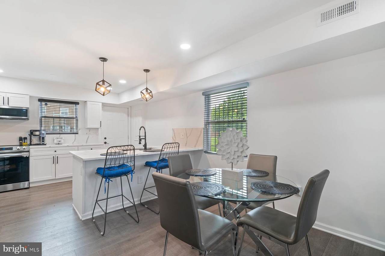 1221 Oliver Street - Photo 1