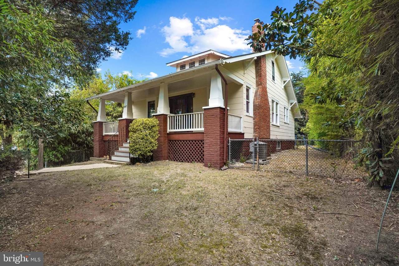 2417 Washington Boulevard - Photo 1