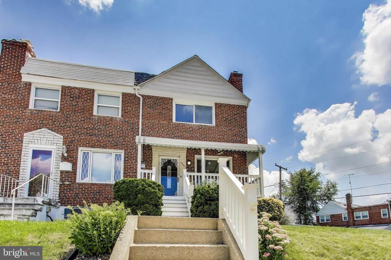 4301 Roberton Avenue - Photo 1